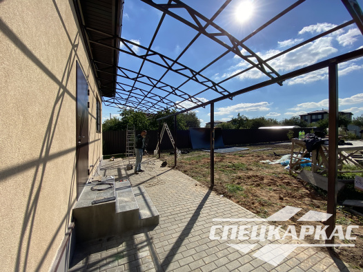 Навес из поликарбоната к дому для террасы №80 - фото 1752